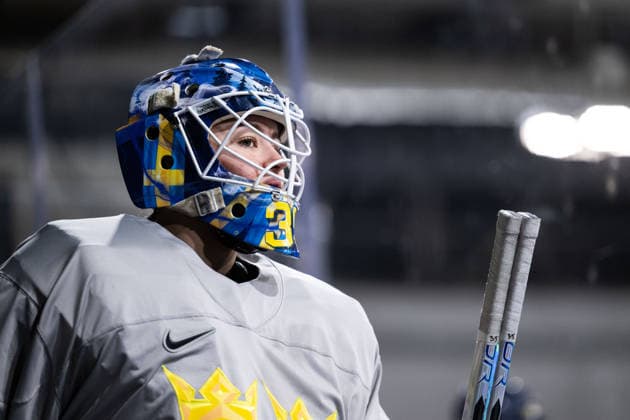 260209 Goaltender Tindra Holm of Sweden at a Ice hockey, Eishockey practice session during day 3 of the 2026 Winter Olympics on February 9, 2026 in Milan. Photo: Emma Wallskog BILDBYRAN kod EW EW0624 ishockey ice hockey Olympic Games, Olympische Spiele, Olympia, OS olympics winter olympics os ol olympiska spel vinter-os olympiske leker milano cortina 2026 milan cortina 2026 milano cortina 2026 olympic games milano cortina 2026 winter olympic games milano cortina-os milano cortina-ol vinter-ol 3 bbeng träning training sweden sverige dam *** 260209 Goaltender Tindra Holm of Sweden at an ice hockey practice session during day 3 of the 2026 Winter Olympics on February 9, 2026 in Milan Photo Emma Wallskog BILDBYRAN kod EW EW0624 ishockey ice hockey olympic games olympics winter olympics os ol olympiska spel vinter os olympiske leker milano cortina 2026 milan cortina 2026 milano cortina 2026 olympic games milano cortina 2026 winter olympic games milano cortina os milano cortina ol vinter ol 3 bbeng träning training sweden sverige dam  Copyright: EMMAxWALLSKOG BB260209EW010