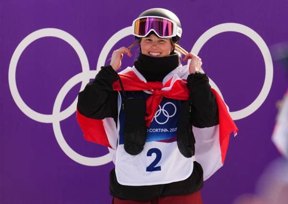 February 9, 2026, Livigno, Italy: Megan Oldham, of Canada, reacts after winning the bronze medal in the women s freeski slopestyle final at the Milano Cortina 2026 Winter Olympic Games, Olympische Spiele, Olympia, OS in Livigno, Italy on Monday, Feb. 9, 2026. Canada News - February 9, 2026  - ZUMAc35_ 20260209_zaf_c35_036 Copyright: xSeanxKilpatrickx