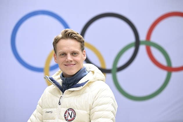 MILAN, ITALY 20260209 Norway s speed skater Bjorn Magnussen during a press conference, PK, Pressekonferenz in the Olympic Village during the Milan Olympics. *** The image is included in the SPORTS PACKAGE. For others PAID IMAGE *** MILANO ITALY x10070x *** MILAN, ITALY 20260209 Norway s speed skater Bjorn Magnussen during a press conference in the Olympic Village during the Milan Olympics The image is included in the SPORTS PACKAGE For others PAID IMAGE MILANO ITALY x10070x  Copyright: xJessicaxGow TTx OLYMPICS 2026 NORWAY