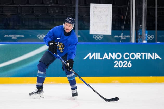 260209 Mikko Rantanen of Finland at an Ice hockey, Eishockey practice session during day 3 of the 2026 Winter Olympics on February 9, 2026 in Milan. Photo: Carl Sandin BILDBYRAN kod CS CS0864 ishockey ice hockey Olympic Games, Olympische Spiele, Olympia, OS olympics winter olympics os ol olympiska spel vinter-os olympiske leker milano cortina 2026 milan cortina 2026 milano cortina 2026 olympic games milano cortina 2026 winter olympic games milano cortina-os milano cortina-ol vinter-ol 3 bbeng finland *** 260209 Mikko Rantanen of Finland at an ice hockey practice session during day 3 of the 2026 Winter Olympics on February 9, 2026 in Milan Photo Carl Sandin BILDBYRAN code CS CS0864 ice hockey ice hockey olympic games olympics winter olympics os ol olympiska spel vinter os olympiske leker milano cortina 2026 milan cortina 2026 milano cortina 2026 olympic games milano cortina 2026 winter olympic games milano cortina os milano cortina ol vinter ol 3 bbeng finland  Copyright: CARLxSANDIN BB260209CS059
