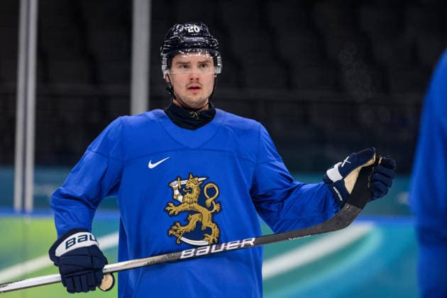 260209 Sebastian Aho of Finland at an Ice hockey, Eishockey practice session during day 3 of the 2026 Winter Olympics on February 9, 2026 in Milan. Photo: Carl Sandin BILDBYRAN kod CS CS0864 ishockey ice hockey Olympic Games, Olympische Spiele, Olympia, OS olympics winter olympics os ol olympiska spel vinter-os olympiske leker milano cortina 2026 milan cortina 2026 milano cortina 2026 olympic games milano cortina 2026 winter olympic games milano cortina-os milano cortina-ol vinter-ol 3 bbeng finland *** 260209 Sebastian Aho of Finland at an ice hockey practice session during day 3 of the 2026 Winter Olympics on February 9, 2026 in Milan Photo Carl Sandin BILDBYRAN code CS CS0864 ice hockey ice hockey olympic games olympics winter olympics os ol olympiska spel vinter os olympiske leker milano cortina 2026 milan cortina 2026 milano cortina 2026 olympic games milano cortina 2026 winter olympic games milano cortina os milano cortina ol vinter ol 3 bbeng finland  Copyright: CARLxSANDIN BB260209CS063