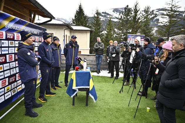 VAL DI FIEMME, ITALY 20260209 Coach Anders Högberg, national team, Nationalteam manager Anders Byström, coach Ida Ingemarsdotter and national team coach Stefan Thomson at a press conference, PK, Pressekonferenz with the Swedish national ski team at the Sweden arena ahead of the women s sprint during the Winter Olympics in Val di Fiemme, Italy. *** The image is included in the SPORTS PACKAGE. For others PAYMENT IMAGE *** VAL DI FIEMME ITALY x10430x *** VAL DI FIEMME, ITALY 20260209 Coach Anders Högberg, national team manager Anders Byström, coach Ida Ingemarsdotter and national team coach Stefan Thomson at a press conference with the Swedish national ski team at the Sweden arena ahead of the women s sprint during the Winter Olympics in Val di Fiemme, Italy The image is included in the SPORTS PACKAGE For others PAYMENT IMAGE VAL DI FIEMME ITALY x10430x  Copyright: xChristinexOlsson TTx OLYMPICS 2026 SKIING