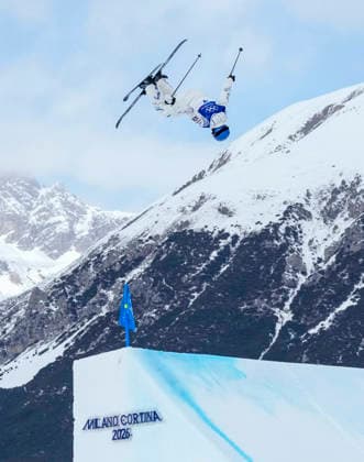 Eileen Gu of the People s Republic of China competes in the Women s Freestyle Skiing Slopestyle final at the Milano Cortina 2026 Winter Olympic Games, Olympische Spiele, Olympia, OS in Livigno, Italy, on Monday, February 9, 2026. Mathilde Gremaud of Switzerland won the gold medal, Eileen Gu won the silver medal and Megan Oldham of Canada won the bronze medal .  OLY20260209818 BOBxSTRONG