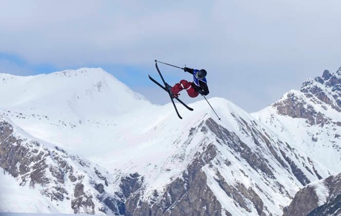 Megan Oldham of Canada competes in the Women s Freestyle Skiing Slopestyle final at the Milano Cortina 2026 Winter Olympic Games, Olympische Spiele, Olympia, OS in Livigno, Italy, on Monday, February 9, 2026. Mathilde Gremaud of Switzerland won the gold medal, Eileen Gu and Oldham of Canada won the bronze medal.  OLY20260209835 BOBxSTRONG