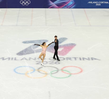 February 9, 2026, Milan, Lombardy, Italy: LAURENCE FOURNIER BEAUDRY and GUILLAUME CIZERON of France practice their Ice Dance Rhythm Dance of the Figure skating, Eiskunstlauf Team Event at the Milano Cortina 2026 Winter Olympic Games, Olympische Spiele, Olympia, OS Milan Italy - ZUMAc179 20260209_oly_c179_002 Copyright: xMickaelxChavetx