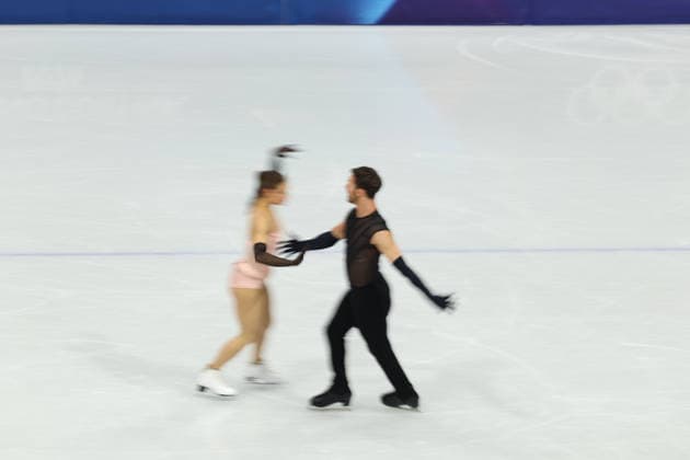 February 9, 2026, Milan, Lombardy, Italy: LAURENCE FOURNIER BEAUDRY and GUILLAUME CIZERON of France practice their Ice Dance Rhythm Dance of the Figure skating, Eiskunstlauf Team Event at the Milano Cortina 2026 Winter Olympic Games, Olympische Spiele, Olympia, OS Milan Italy - ZUMAc179 20260209_oly_c179_017 Copyright: xMickaelxChavetx