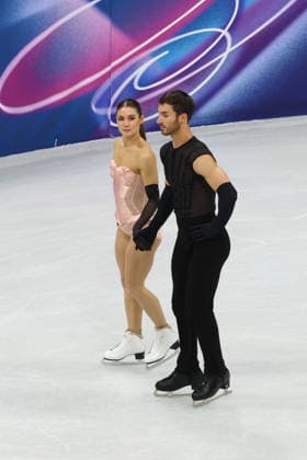 February 9, 2026, Milan, Lombardy, Italy: LAURENCE FOURNIER BEAUDRY and GUILLAUME CIZERON of France practice their Ice Dance Rhythm Dance of the Figure skating, Eiskunstlauf Team Event at the Milano Cortina 2026 Winter Olympic Games, Olympische Spiele, Olympia, OS Milan Italy - ZUMAc179 20260209_oly_c179_015 Copyright: xMickaelxChavetx