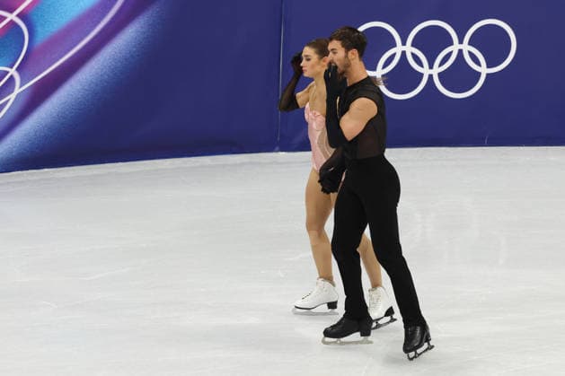 February 9, 2026, Milan, Lombardy, Italy: LAURENCE FOURNIER BEAUDRY and GUILLAUME CIZERON of France practice their Ice Dance Rhythm Dance of the Figure skating, Eiskunstlauf Team Event at the Milano Cortina 2026 Winter Olympic Games, Olympische Spiele, Olympia, OS Milan Italy - ZUMAc179 20260209_oly_c179_016 Copyright: xMickaelxChavetx