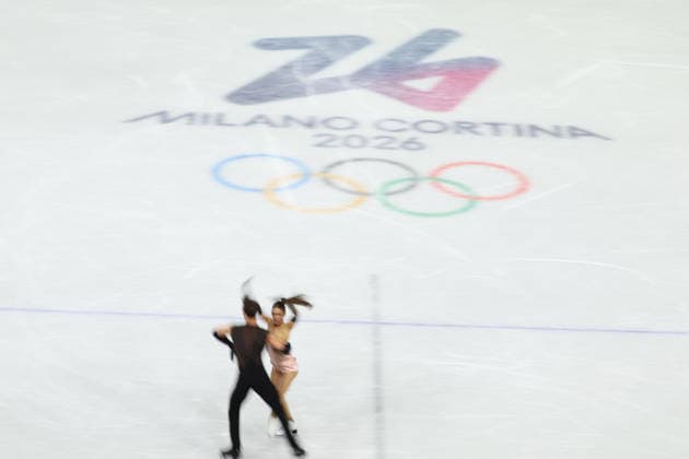 February 9, 2026, Milan, Lombardy, Italy: LAURENCE FOURNIER BEAUDRY and GUILLAUME CIZERON of France practice their Ice Dance Rhythm Dance of the Figure skating, Eiskunstlauf Team Event at the Milano Cortina 2026 Winter Olympic Games, Olympische Spiele, Olympia, OS Milan Italy - ZUMAc179 20260209_oly_c179_023 Copyright: xMickaelxChavetx
