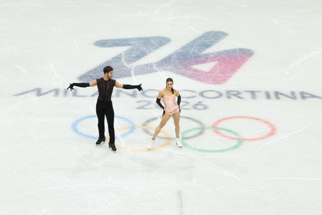 February 9, 2026, Milan, Lombardy, Italy: LAURENCE FOURNIER BEAUDRY and GUILLAUME CIZERON of France practice their Ice Dance Rhythm Dance of the Figure skating, Eiskunstlauf Team Event at the Milano Cortina 2026 Winter Olympic Games, Olympische Spiele, Olympia, OS Olympics 2026: Milano Cortina: Figure Skating Ice Dance Rhythm Dance  - ZUMAc179 20260209_oly_c179_026 Copyright: xMickaelxChavetx