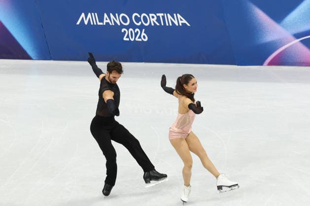 February 9, 2026, Milan, Lombardy, Italy: LAURENCE FOURNIER BEAUDRY and GUILLAUME CIZERON of France practice their Ice Dance Rhythm Dance of the Figure skating, Eiskunstlauf Team Event at the Milano Cortina 2026 Winter Olympic Games, Olympische Spiele, Olympia, OS Olympics 2026: Milano Cortina: Figure Skating Ice Dance Rhythm Dance  - ZUMAc179 20260209_oly_c179_032 Copyright: xMickaelxChavetx