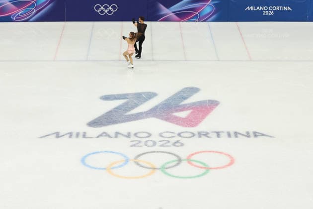 February 9, 2026, Milan, Lombardy, Italy: LAURENCE FOURNIER BEAUDRY and GUILLAUME CIZERON of France practice their Ice Dance Rhythm Dance of the Figure skating, Eiskunstlauf Team Event at the Milano Cortina 2026 Winter Olympic Games, Olympische Spiele, Olympia, OS Olympics 2026: Milano Cortina: Figure Skating Ice Dance Rhythm Dance  - ZUMAc179 20260209_oly_c179_040 Copyright: xMickaelxChavetx