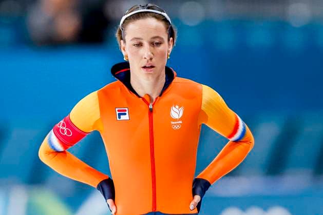 Suzanne Schulting of the Netherlands looks dejected after Women 1000m, Milano Cortina 2026 Winter Olympics: Day 3, Speed skating, Eisschnelllauf - Milano Cortina 2026 Winter Olympics: Day 3, Milano Speed Skating Stadium, February 9, 2026, Milan, Italy.