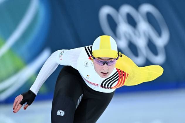 Belgian speed skater Fran Vanhoutte pictured in action during the Women s 1000m Speed skating, Eisschnelllauf race at the Milano Cortina 2026 Olympic Winter games, Winterspiele,Spiele, Summer games on Monday 09 February 2026 in Milan, Italy. The XXV Winter Olympics take place from 6 to 22 February 2026 in Italy. JASPERxJACOBS  x162170019x