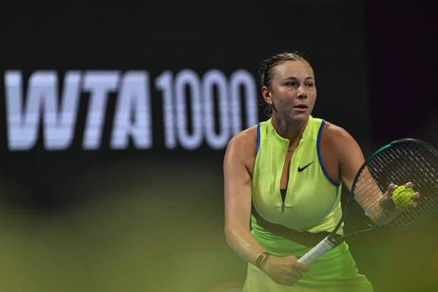 Qatar TotalEnergies Open 2026 - Day One DOHA, QATAR FEBRUARY 9: Amanda Anisimova of the United States is seen during the match against Karolina Pliskova of the Czech Republic in the first round on Day Two of the Qatar TotalEnergies Open, part of the Hologic WTA, Tennis Damen Tour, at the Khalifa International Tennis and Squash Complex on February 9, 2026 in Doha, Qatar. Doha Qatar  Copyright: xArturxWidakx originalFilename:widak-qatartot260209_npz5E.jpg