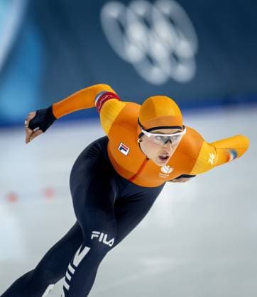 MILAN - Suzanne Schulting during the 1,000 meters of long track Speed skating, Eisschnelllauf at the Milan Speed Skating Stadium at the Milan Winter Olympics. ROBIN VAN LONKHUIJSEN ANP xVIxANPxSportx xxANPxIVx 550161135 originalFilename: 550161135.jpg
