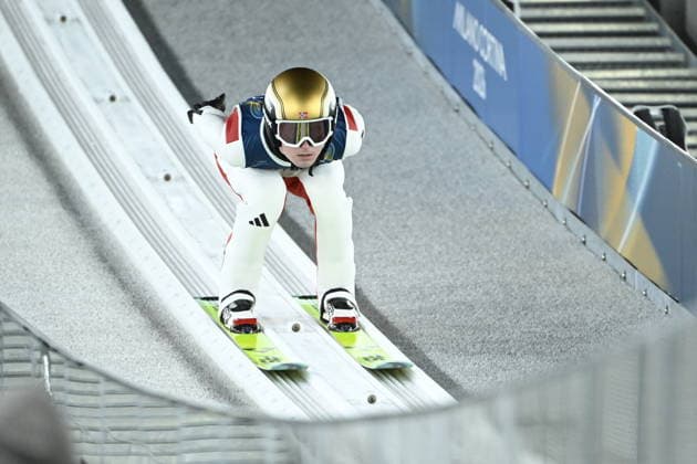 Kristoffer Eriksen Sundal of Norway during the trial round of the men s Ski jumping, Skispringen, Ski, nordisch normal hill event at the Predazzo Skijump Stadium at the Milano Cortina Winter Olympics on February 9, 2026. - RONI REKOMAA Predazzo Italy prZ8JAj4nwc  Copyright: xRonixRekomaax prZ8JAj4nwc