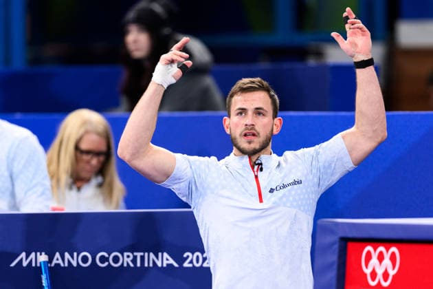260209 Korey Dropkin of USA competes in a round robin mixed doubles curling semifinal match between Great Britain and Sweden during day 3 of the 2026 Winter Olympics on February 9, 2026 in Cortina. Photo: Jon Olav Nesvold BILDBYRAN COP 217 JE0114 curling Olympic Games, Olympische Spiele, Olympia, OS olympics winter olympics os ol olympiska spel vinter-os olympiske leker milano cortina 2026 milan cortina 2026 milano cortina 2026 olympic games milano cortina 2026 winter olympic games milano cortina-os milano cortina-ol vinter-ol 3 bbeng *** 260209 Korey Dropkin of USA competes in a round robin mixed doubles curling semifinal match between Great Britain and Sweden during day 3 of the 2026 Winter Olympics on February 9, 2026 in Cortina Photo Jon Olav Nesvold BILDBYRAN COP 217 JE0114 curling olympic games olympics winter olympics os ol olympiska spel vinter os olympiske leker milano cortina 2026 milan cortina 2026 milano cortina 2026 olympic games milano cortina 2026 winter olympic games milano cortina os milano cortina ol vinter ol 3 bbeng  Copyright: JONxOLAVxNESVOLD BB260209JE019