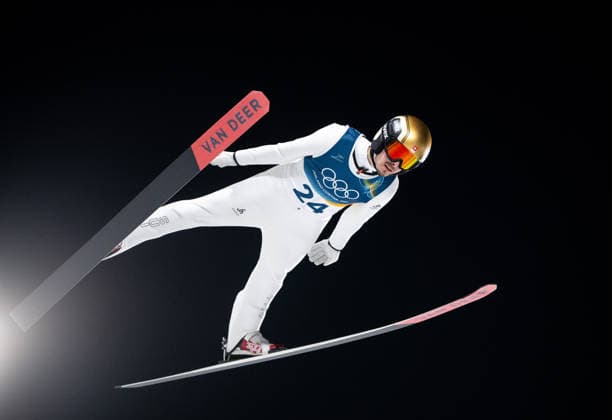 HAUSWIRTH Sandro (Schweiz), ITA, Olympische Spiele Milano Cortina 2026, Olympia, Skispringen, Normalschanze Einzel Herren, 09.02.2026 ITA, Olympische Spiele Milano Cortina 2026, Olympia, Skispringen, Normalschanze Einzel Herren, 09.02.2026 Predazzo *** HAUSWIRTH Sandro Switzerland , ITA, Olympic Games Milano Cortina 2026, Olympic Games, Ski Jumping, Normal Hill Individual Men, 09 02 2026 ITA, Olympic Games Milano Cortina 2026, Olympic Games, Ski Jumping, Normal Hill Individual Men, 09 02 2026 Predazzo Copyright: xEibner-Pressefoto Memmlerx EP_MMR