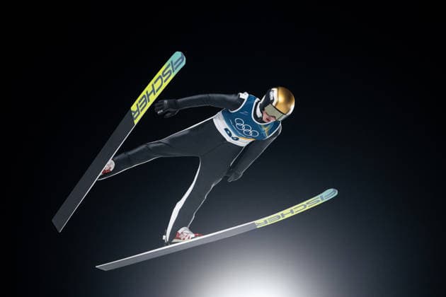 COLBY Jason (USA), ITA, Olympische Spiele Milano Cortina 2026, Olympia, Skispringen, Normalschanze Einzel Herren, 09.02.2026 ITA, Olympische Spiele Milano Cortina 2026, Olympia, Skispringen, Normalschanze Einzel Herren, 09.02.2026 Predazzo *** COLBY Jason USA , ITA, Olympic Games Milano Cortina 2026, Olympic Games, Ski Jumping, Normal Hill Individual Men, 09 02 2026 ITA, Olympic Games Milano Cortina 2026, Olympic Games, Ski Jumping, Normal Hill Individual Men, 09 02 2026 Predazzo Copyright: xEibner-Pressefoto Memmlerx EP_MMR