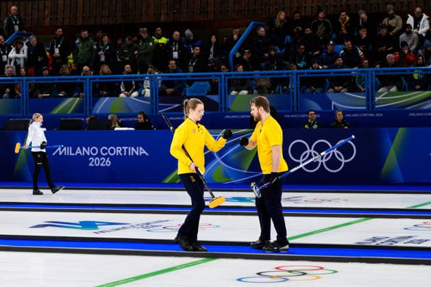 260209 Isabelle Wrana and Rasmus Wrana of Sweden competes in a round robin mixed doubles curling semifinal match between Great Britain and Sweden during day 3 of the 2026 Winter Olympics on February 9, 2026 in Cortina. Photo: Jon Olav Nesvold BILDBYRAN COP 217 JE0114 curling Olympic Games, Olympische Spiele, Olympia, OS olympics winter olympics os ol olympiska spel vinter-os olympiske leker milano cortina 2026 milan cortina 2026 milano cortina 2026 olympic games milano cortina 2026 winter olympic games milano cortina-os milano cortina-ol vinter-ol 3 bbeng sweden sverige *** 260209 Isabelle Wrana and Rasmus Wrana of Sweden competes in a round robin mixed doubles curling semifinal match between Great Britain and Sweden during day 3 of the 2026 Winter Olympics on February 9, 2026 in Cortina Photo Jon Olav Nesvold BILDBYRAN COP 217 JE0114 curling olympic games olympics winter olympics os ol olympiska spel vinter os olympiske leker milano cortina 2026 milan cortina 2026 milano cortina 2026 olympic games milano cortina 2026 winter olympic games milano cortina os milano cortina ol vinter ol 3 bbeng sweden sverige  Copyright: JONxOLAVxNESVOLD BB260209JE022