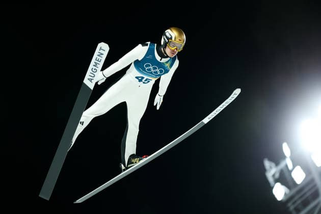 Olympische Winterspiele Milano Cortina 2026 Skispringen Normalschanze Einzel Männer am 09.02.2026 an der Predazzo Ski jumping, Skispringen, Ski, nordisch Stadium in Predazzo Philipp Raimund ( Deutschland ) *** Olympic Winter Games Milano Cortina 2026 Ski Jumping Normal Hill Individual Men on 09 02 2026 at the Predazzo Ski Jumping Stadium in Predazzo Philipp Raimund Germany xMSx