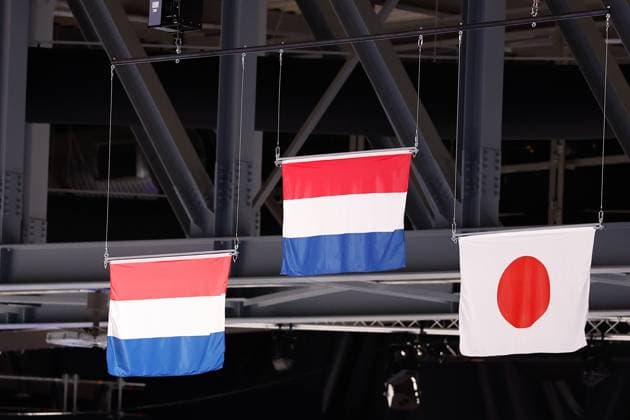 MILAN , 09-02-2026 , Milano Speed skating, Eisschnelllauf Stadium , Olympic Winter games, Winterspiele,Spiele, Summer games 2026 - Speed Skating 1000m ladies, Picture shows flag of the Netherlands, flag of China Olympic Winter Games 2026 - Speed Skating 1000m ladies  x201441803x Copyright: