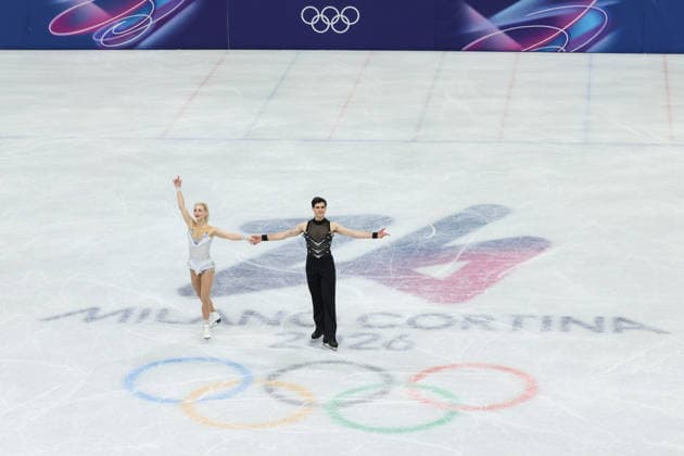 February 9, 2026, Milan, Lombardy, Italy: PIPER GILLES and PAUL POIRIER of Canada in the Ice Dance Rhythm Dance of the Figure skating, Eiskunstlauf Team Event at the Milano Cortina 2026 Winter Olympic Games, Olympische Spiele, Olympia, OS Milan Italy - ZUMAc179 20260209_oly_c179_074 Copyright: xMickaelxChavetx