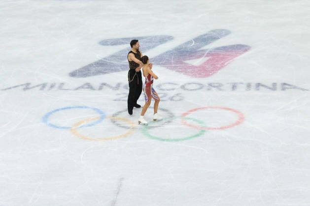 February 9, 2026, Milan, Lombardy, Italy: LILAH FEAR and LEWIS GIBSON of Great Britain in the Ice Dance Rhythm Dance of the Figure skating, Eiskunstlauf Team Event at the Milano Cortina 2026 Winter Olympic Games, Olympische Spiele, Olympia, OS Olympics 2026: Milano Cortina: Figure Skating Ice Dance Rhythm Dance  - ZUMAc179 20260209_oly_c179_076 Copyright: xMickaelxChavetx