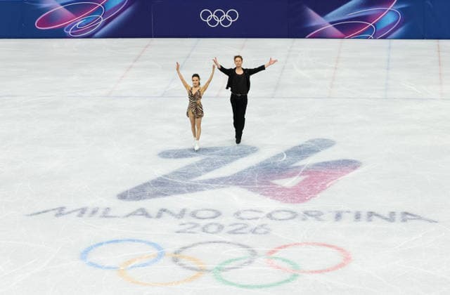 February 9, 2026, Milan, Lombardy, Italy: MADISON CHOCK and EVAN BATES of USA in the Ice Dance Rhythm Dance of the Figure skating, Eiskunstlauf Team Event at the Milano Cortina 2026 Winter Olympic Games, Olympische Spiele, Olympia, OS Olympics 2026: Milano Cortina: Figure Skating Ice Dance Rhythm Dance  - ZUMAc179 20260209_oly_c179_083 Copyright: xMickaelxChavetx