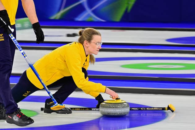 CORTINA, ITALY 20260209 Sweden s Isabella Wrana and Rasmus Wrana in the semi-final of mixed curling against Great Britain in Cortina. *** The image is included in the SPORTS PACKAGE. For others PAYMENT IMAGE ** CORTINA ITALY x10030x *** CORTINA, ITALY 20260209 Swedens Isabella Wrana and Rasmus Wrana in the semi final of mixed curling against Great Britain in Cortina The image is included in the SPORTS PACKAGE For others PAYMENT IMAGE CORTINA ITALY x10030x  Copyright: xJonasxEkströmer TTx OLYMPICS 2026 MIXED CURLING SEMI-FINALS