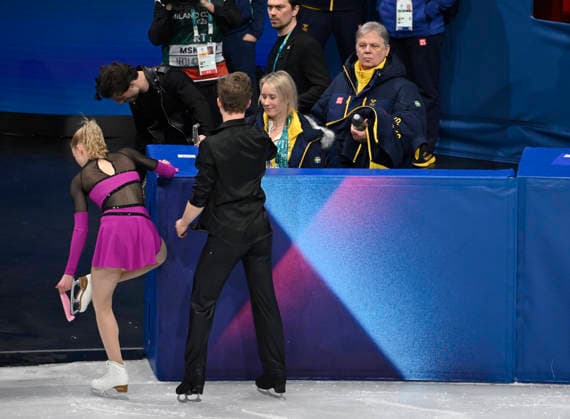 MILANO, ITALIEN 20260209 Isdansarna Milla Ruud Reitan och Nikolaj Majorov aker i den rytmiska dansen i Milano Ice Skating Arena under OS i Milano. *** Bilden ingar i SPORTPAKET. För övriga BETALBILD *** MILANO ITALIEN x10070x *** MILANO, ITALY 20260209 Ice dancers Milla Ruud Reitan and Nikolaj Majorov perform the rhythmic dance in the Milano Ice Skating Arena during the Milan Olympics Picture in SPORT PACKAGE For others PAY PICTURE MILANO ITALY x10070x  Copyright: xJessicaxGow TTx OS 2026 ISDANS