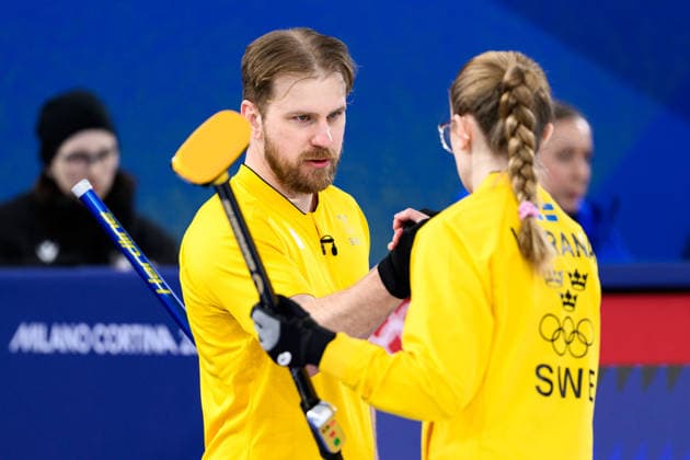260209 Rasmus Wrana and Isabelle Wrana of Sweden competes in a round robin mixed doubles curling semifinal match between Great Britain and Sweden during day 3 of the 2026 Winter Olympics on February 9, 2026 in Cortina. Photo: Jon Olav Nesvold BILDBYRAN COP 217 JE0114 curling Olympic Games, Olympische Spiele, Olympia, OS olympics winter olympics os ol olympiska spel vinter-os olympiske leker milano cortina 2026 milan cortina 2026 milano cortina 2026 olympic games milano cortina 2026 winter olympic games milano cortina-os milano cortina-ol vinter-ol 3 bbeng sweden sverige *** 260209 Rasmus Wrana and Isabelle Wrana of Sweden competes in a round robin mixed doubles curling semifinal match between Great Britain and Sweden during day 3 of the 2026 Winter Olympics on February 9, 2026 in Cortina Photo Jon Olav Nesvold BILDBYRAN COP 217 JE0114 curling olympic games olympics winter olympics os ol olympiska spel vinter os olympiske leker milano cortina 2026 milan cortina 2026 milano cortina 2026 olympic games milano cortina 2026 winter olympic games milano cortina os milano cortina ol vinter ol 3 bbeng sweden sverige  Copyright: JONxOLAVxNESVOLD BB260209JE028