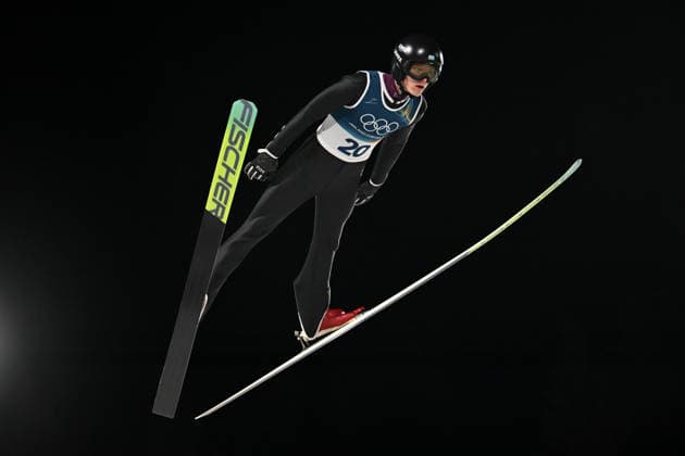Predazzo, Italy, February 09th 2026. Ilya Mizernykh of Kazakhstan in action during the Ski jumping, Skispringen, Ski, nordisch Mens Normal Hill Individual competition of the Olympic Winter games, Winterspiele,Spiele, Summer games 2026 in Predazzo, Italy. (Photo by Igor Kupljenik Sports Press Photo)  Copyright: xIgorxKupljenikx xSPPx Sportspressphoto_SPR90605