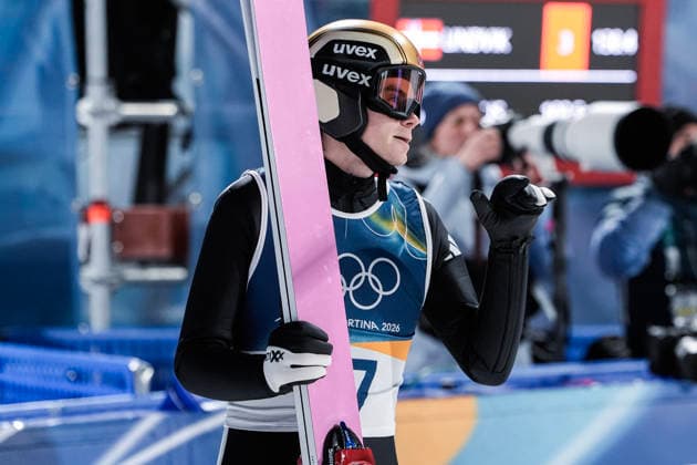 Winter Olympics in Milan Cortina 2026 Val di Fiemme 20260209. Marius Lindvik during the 1st round of the men s individual normal hill in the Predazzo Ski jumping, Skispringen, Ski, nordisch Stadium during the Winter Olympics in Milano Cortina 2026. Photo: Terje Pedersen NTB Val di Fiemme Norway EDITORIAL USE ONLY. RESTRICTED USE FOR BETTING COMPANIES Ref:_SPOr5eZan00_7A.jpg *** Winter Olympics in Milan Cortina 2026 Val di Fiemme 20260209 Marius Lindvik during the 1st round of the men s individual normal hill in the Predazzo Ski Jumping Stadium during the Winter Olympics in Milan Cortina 2026 Photo Terje Pedersen NTB Val di Fiemme Norway EDITORIAL USE ONLY RESTRICTED USE FOR BETTING COMPANIES  Copyright: xTerjexPedersenx xNTBx