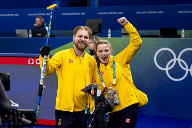 260209 Rasmus Wrana and Isabella Wrana of Sweden celebrate after winning a round robin mixed doubles curling semifinal match between Great Britain and Sweden during day 3 of the 2026 Winter Olympics on February 9, 2026 in Cortina. Photo: Jon Olav Nesvold BILDBYRAN COP 217 JE0114 curling Olympic Games, Olympische Spiele, Olympia, OS olympics winter olympics os ol olympiska spel vinter-os olympiske leker milano cortina 2026 milan cortina 2026 milano cortina 2026 olympic games milano cortina 2026 winter olympic games milano cortina-os milano cortina-ol vinter-ol 3 bbeng jubel *** 260209 Rasmus Wrana and Isabella Wrana of Sweden celebrate after winning a round robin mixed doubles curling semifinal match between Great Britain and Sweden during day 3 of the 2026 Winter Olympics on February 9, 2026 in Cortina Photo Jon Olav Nesvold BILDBYRAN COP 217 JE0114 curling olympic games olympics winter olympics os ol olympiska spel vinter os olympiske leker milano cortina 2026 milan cortina 2026 milano cortina 2026 olympic games milano cortina 2026 winter olympic games milano cortina os milano cortina ol vinter ol 3 bbeng jubel  Copyright: JONxOLAVxNESVOLD BB260209JE037