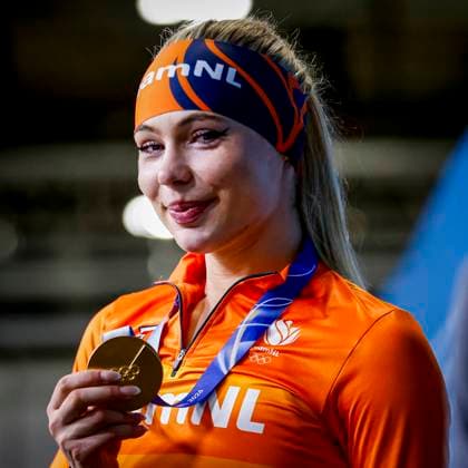 winner Jutta Leerdam of the Netherlands shows her gold medal after Women 1000m, Milano Cortina 2026 Winter Olympics: Day 3, Speed skating, Eisschnelllauf - Milano Cortina 2026 Winter Olympics: Day 3, Milano Speed Skating Stadium, February 9, 2026, Milan, Italy.