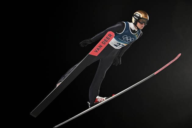 Predazzo, Italy, February 09th 2026. Andreas Wellinger of Germany in action during the Ski jumping, Skispringen, Ski, nordisch Mens Normal Hill Individual competition of the Olympic Winter games, Winterspiele,Spiele, Summer games 2026 in Predazzo, Italy. (Photo by Igor Kupljenik Sports Press Photo)  Copyright: xIgorxKupljenikx xSPPx Sportspressphoto_SPR90616