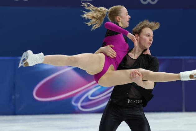February 9, 2026, Milan, Lombardy, Italy: MILLA RUUD REITAN and NOKOLAJ MAJOROV of Sweden in the Ice Dance Rhythm Dance of the Figure skating, Eiskunstlauf Team Event at the Milano Cortina 2026 Winter Olympic Games, Olympische Spiele, Olympia, OS Olympics 2026: Milano Cortina: Figure Skating Ice Dance Rhythm Dance  - ZUMAc179 20260209_oly_c179_093 Copyright: xMickaelxChavetx