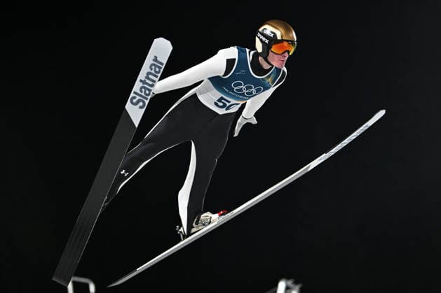 Predazzo, Italy, February 09th 2026. Domen Prevc of Slovenia in action during the Ski jumping, Skispringen, Ski, nordisch Mens Normal Hill Individual competition of the Olympic Winter games, Winterspiele,Spiele, Summer games 2026 in Predazzo, Italy. (Photo by Igor Kupljenik Sports Press Photo)  Copyright: xIgorxKupljenikx xSPPx Sportspressphoto_SPR90637