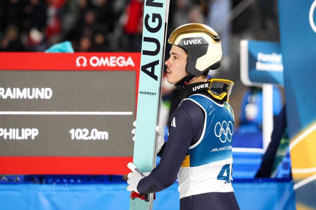 Predazzo, Italien 09. Februar 2026: Skispringen Einzel Normalschanze Männer - Olympia 2026 Im Bild: Philipp Raimund (GER) Ski jumping, Skispringen, Ski, nordisch Stadium *** Predazzo, Italy 09 February 2026 Ski Jumping Single Normal Hill Men Olympic Games 2026 In the picture Philipp Raimund GER Ski Jumping Stadium Copyright: xFotostandx xHettichx