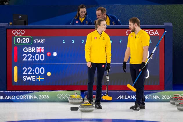 260209 Isabella Wrana and Rasmus Wrana of Sweden compete in a round robin mixed doubles curling semifinal match between Great Britain and Sweden during day 3 of the 2026 Winter Olympics on February 9, 2026 in Cortina. Photo: Jon Olav Nesvold BILDBYRAN COP 217 JE0114 curling Olympic Games, Olympische Spiele, Olympia, OS olympics winter olympics os ol olympiska spel vinter-os olympiske leker milano cortina 2026 milan cortina 2026 milano cortina 2026 olympic games milano cortina 2026 winter olympic games milano cortina-os milano cortina-ol vinter-ol 3 bbeng *** 260209 Isabella Wrana and Rasmus Wrana of Sweden compete in a round robin mixed doubles curling semifinal match between Great Britain and Sweden during day 3 of the 2026 Winter Olympics on February 9, 2026 in Cortina Photo Jon Olav Nesvold BILDBYRAN COP 217 JE0114 curling olympic games olympics winter olympics os ol olympiska spel vinter os olympiske leker milano cortina 2026 milan cortina 2026 milano cortina 2026 olympic games milano cortina 2026 winter olympic games milano cortina os milano cortina ol vinter ol 3 bbeng  Copyright: JONxOLAVxNESVOLD BB260209JE045