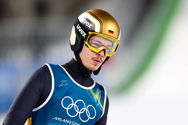 Olympische Winterspiele Milano Cortina 2026 Skispringen Normalschanze Einzel Männer am 09.02.2026 an der Predazzo Ski jumping, Skispringen, Ski, nordisch Stadium in Predazzo Philipp Raimund ( Deutschland ) *** Olympic Winter Games Milano Cortina 2026 Ski Jumping Normal Hill Individual Men on 09 02 2026 at the Predazzo Ski Jumping Stadium in Predazzo Philipp Raimund Germany xMSx