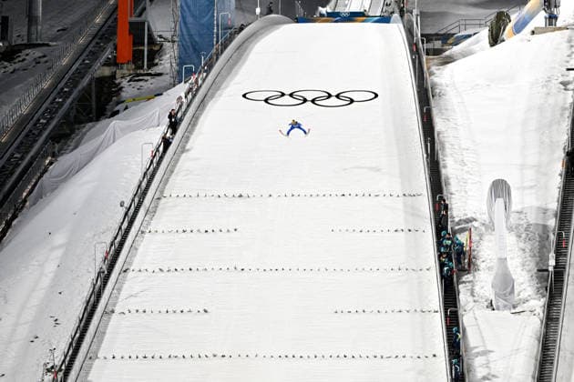 Predazzo, Italy, February 09th 2026. Timi Zajc of Slovenia in action during the Ski jumping, Skispringen, Ski, nordisch Mens Normal Hill Individual competition of the Olympic Winter games, Winterspiele,Spiele, Summer games 2026 in Predazzo, Italy. (Photo by Igor Kupljenik Sports Press Photo)  Copyright: xIgorxKupljenikx xSPPx Sportspressphoto_SPR90683