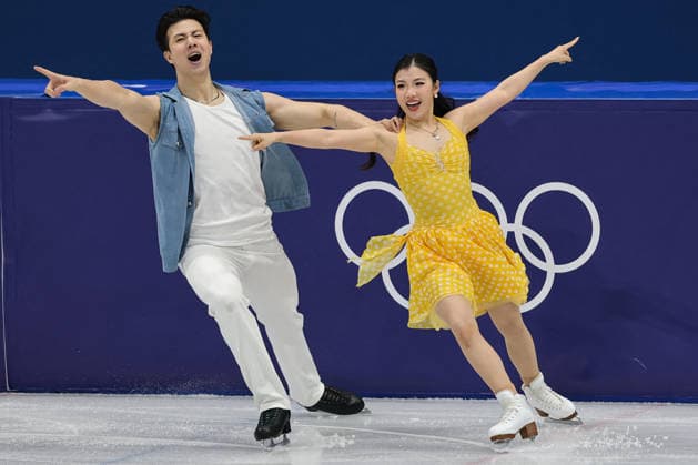 Winter Olympics - Figure skating, Eiskunstlauf Team Event Ice Dance-Rhythm Dance - Milan Liu Xinyu and Wang Shiyue of Team China compete in the figure skating team event ice dance-rhythm dance during the Milano Cortina 2026 Winter Olympic Games, Olympische Spiele, Olympia, OS at Milano Ice Skating Arena in Milan on February 9, 2026. Photo by Alexis Jumeau ABACAPRESS.COM Milan Italy  Copyright: xJMP ABACAx