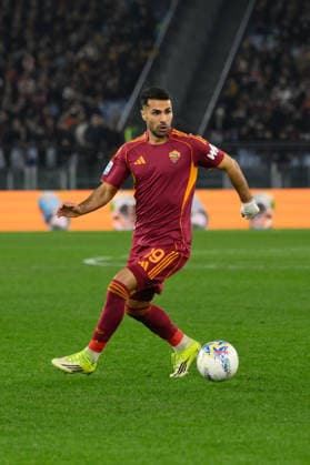 Romaâ??s Zeki Celik during the Italian Football Championship League A Enilive 2025 2026 match between AS Roma vs Cagliari Calcio at the Olimpic Stadium in Rome on 09 February 2026.  Copyright: xFabrizioxCorradetti IPAxSportx xipa-agency.netx xx IPA_71194264 IPA_Agency_IPA71194264