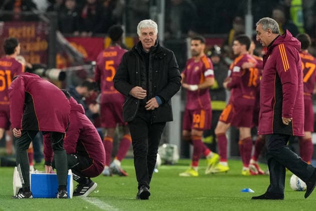 Gian Piero Gasperini, head coach of AS Roma celebrates after Donyell Malen of AS Roma scores the goal of 1-0 during the Serie A 2025 2026 football match between AS Roma and Cagliari Calcio at Stadio Olimpico in Rome (Italy), February 9, 2026. AntoniettaxBaldassarre