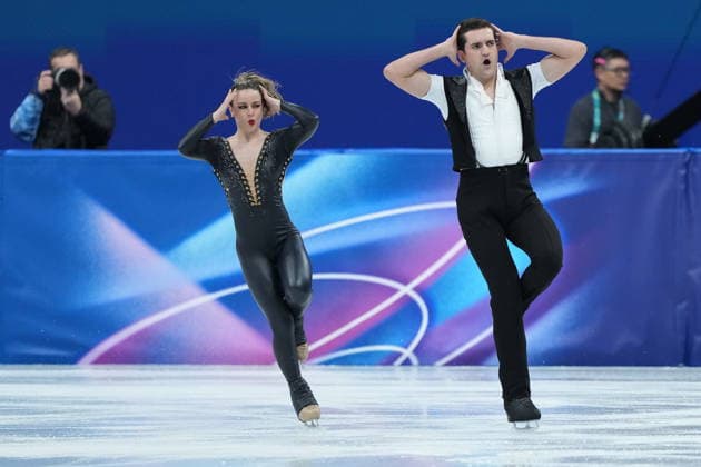 February 9, 2026, Milan, ITALY: Marie-Jade Lauriault and Romain Le Gac compete in the Figure skating, Eiskunstlauf Ice Dance Rhythm Dance event during the 2026 Milan Cortina Winter Olympics in Milan, Italy on Monday, February 9, 2026. Canada News - February 9, 2026  - ZUMAc35_ 20260209_zaf_c35_145 Copyright: xNathanxDenettex