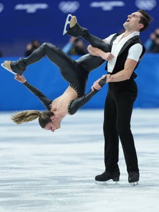 February 9, 2026, Milan, ITALY: Marie-Jade Lauriault and Romain Le Gac compete in the Figure skating, Eiskunstlauf Ice Dance Rhythm Dance event during the 2026 Milan Cortina Winter Olympics in Milan, Italy on Monday, February 9, 2026. Canada News - February 9, 2026  - ZUMAc35_ 20260209_zaf_c35_147 Copyright: xNathanxDenettex