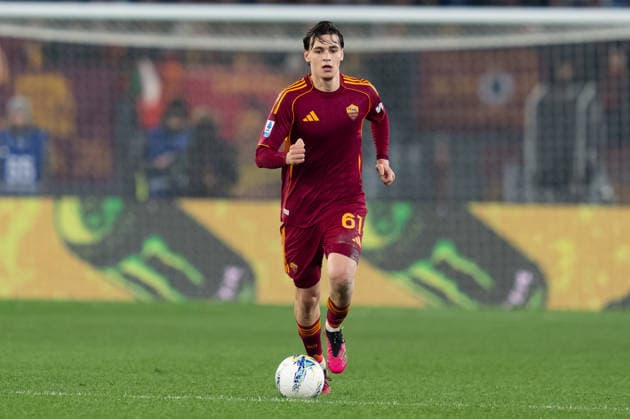 AS Roma v Cagliari Calcio - Serie A Enilive Niccolo Pisilli of AS Roma during the serie Serie A Enilive match between AS Roma and Cagliari Calcio at Stadio Olimpico on Febraury 9, 2026 in Rome, Italy Roma Stadio Olimpico Lazio Italy Copyright: xGiuseppexMaffiax SerieA_Roma-Cagliari_0902202602758